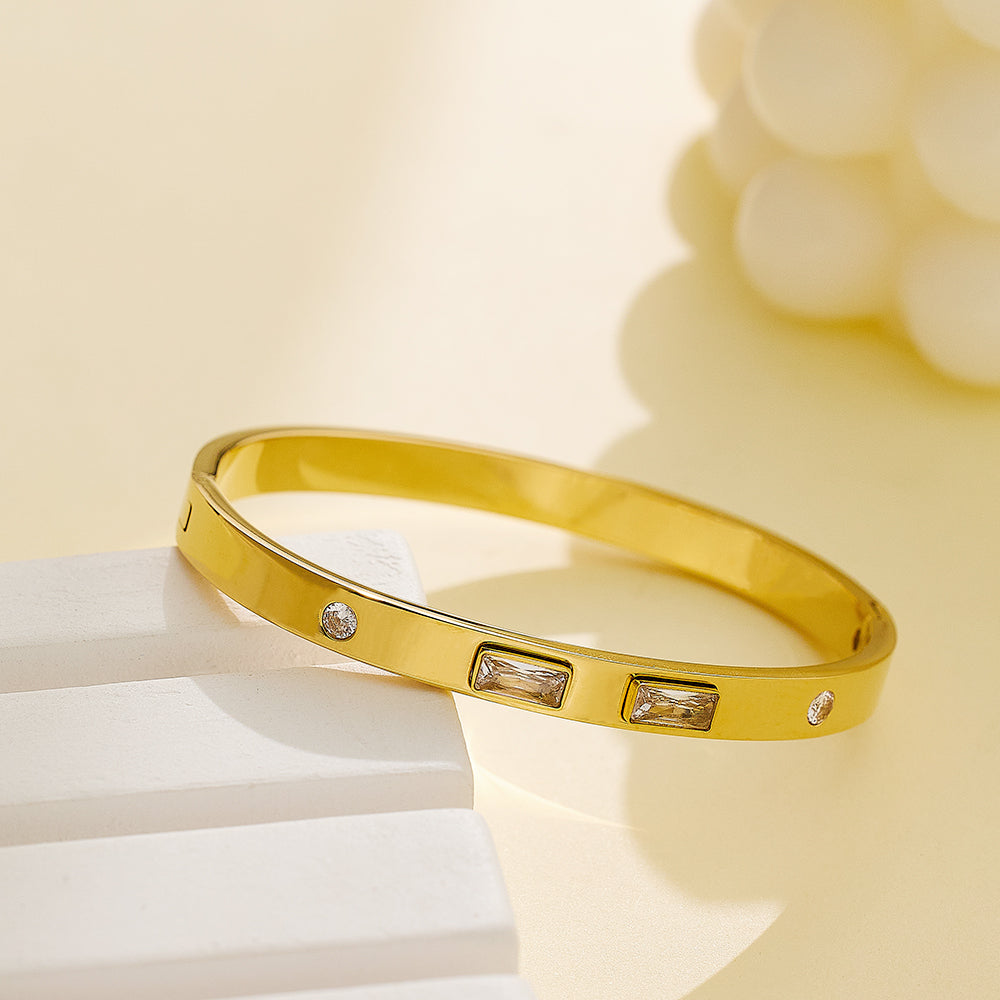 Unik Stainless steel plated 18-karat gold Rectangular stone bracelet