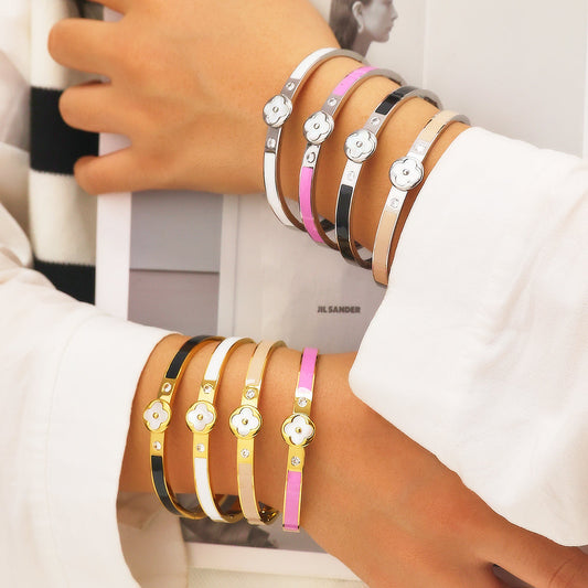 Unik Stainless steel plated 18K gold bracelet