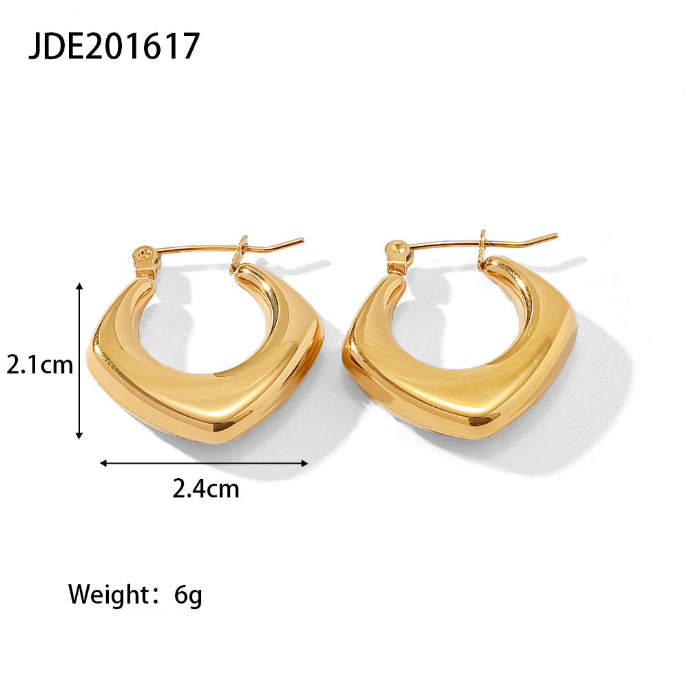 Unik Vintage earrings in 18-karat gold