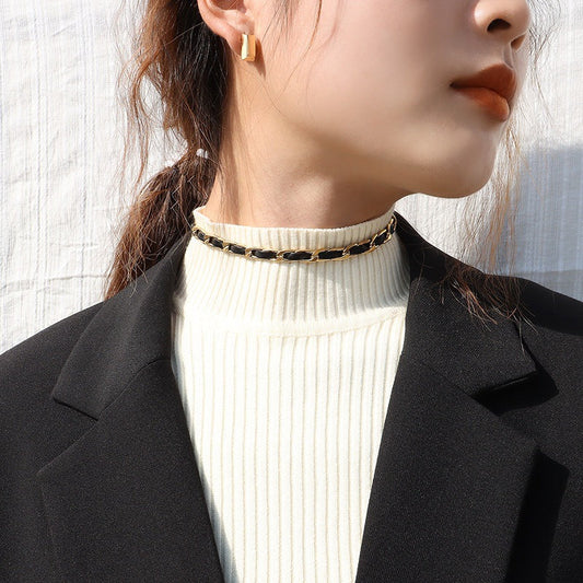 Unik Leather rope ring chain collar bone titanium steel plated 18K necklace